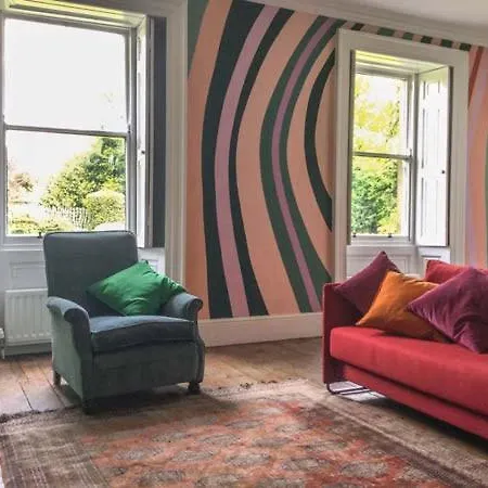 Flanders Hall Holiday home *