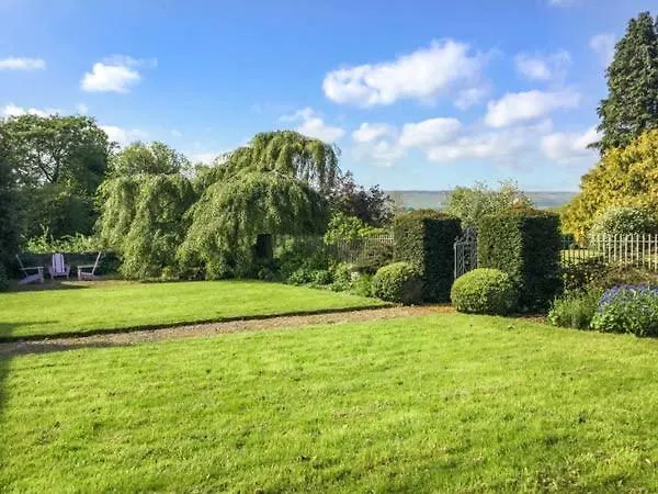 別荘 Flanders Hall West Burton