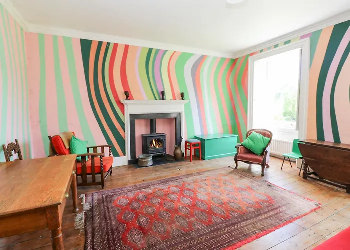 Flanders Hall * West Burton