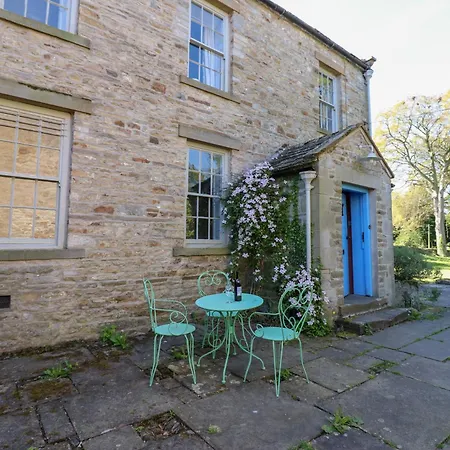 Flanders Hall Holiday home *